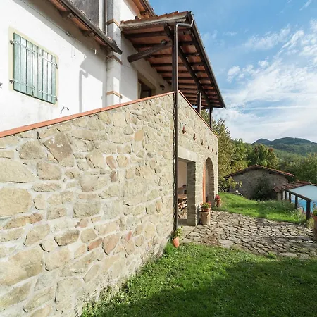 Lovely With Private Pool Horská chata