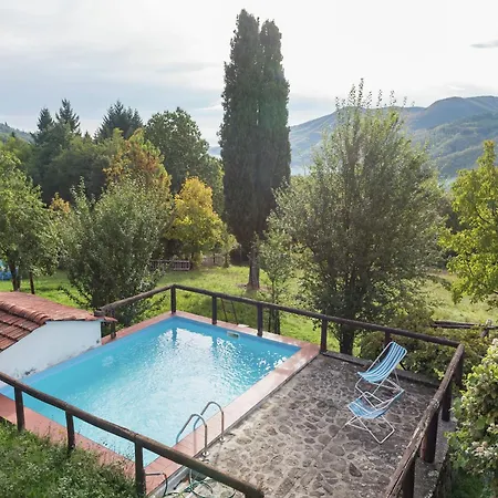 Lovely With Private Pool Horská chata