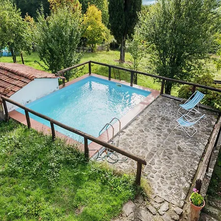 Lovely With Private Pool Horská chata *